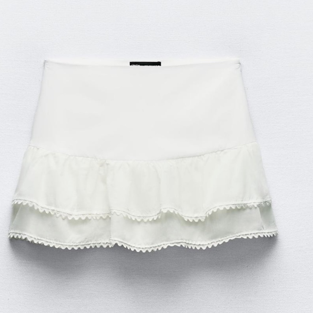 Zara mini skirt